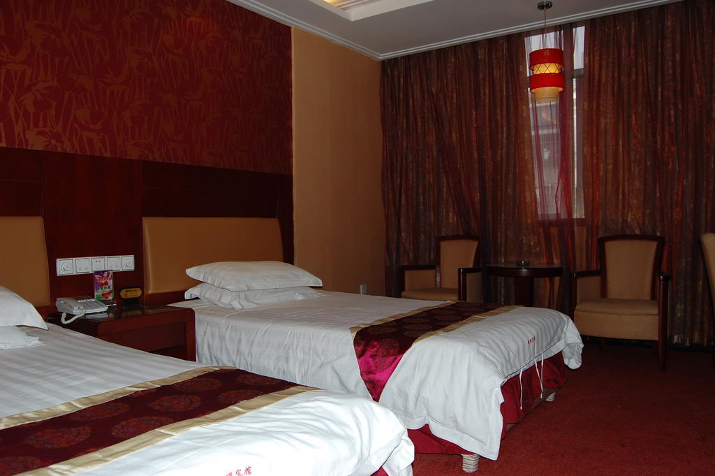 Jinyao Business Hotel Nghĩa Ô Phòng bức ảnh
