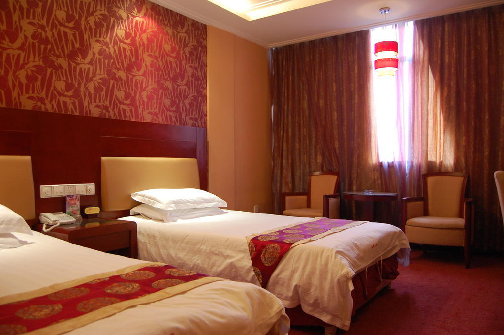 Jinyao Business Hotel Nghĩa Ô Phòng bức ảnh