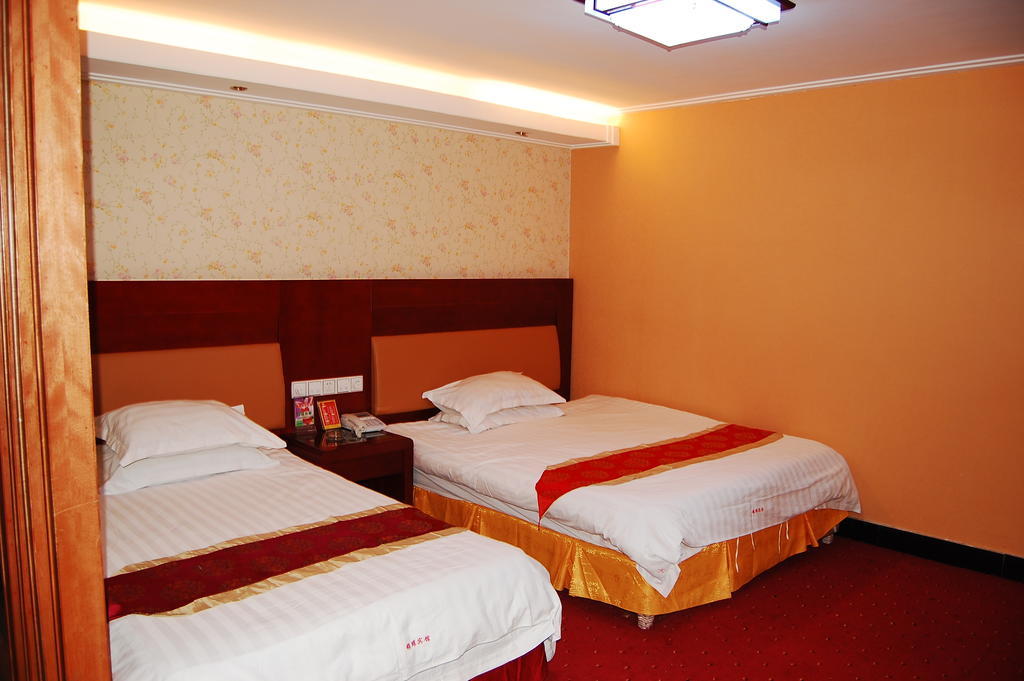 Jinyao Business Hotel Nghĩa Ô Phòng bức ảnh